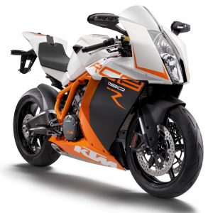 RC8 R