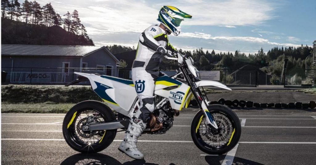 701 Supermoto