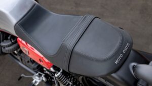 Moto Guzzi V7 Stone Corsa